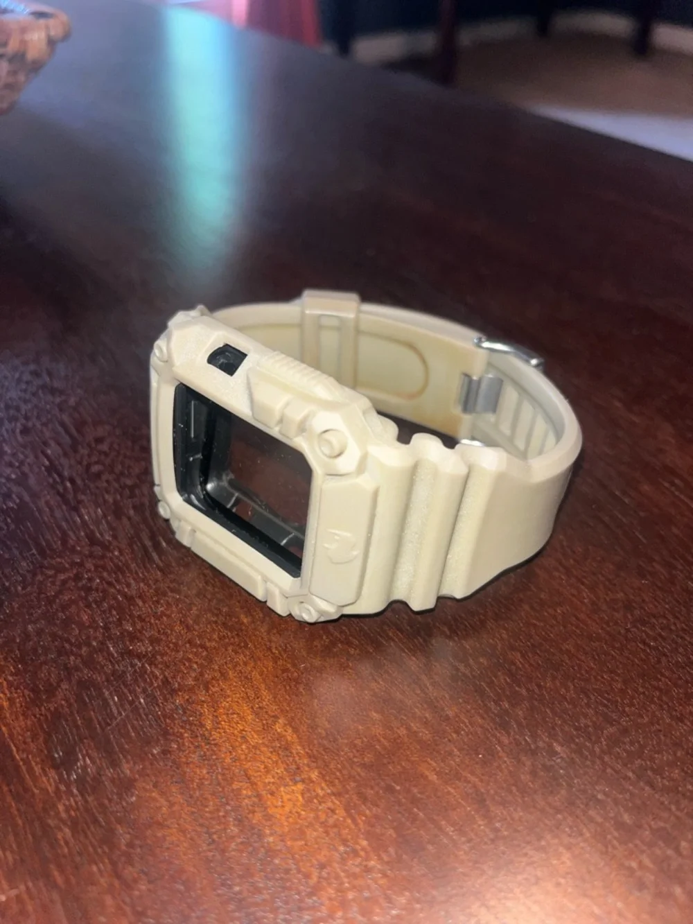 Rhino Brand Rhino Runner 2 Apple Watch band 42 mm with plastic case - Beige